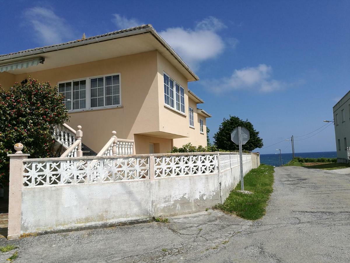 Chalet Vacacional En Segunda Linea De Playa Foz Exterior photo